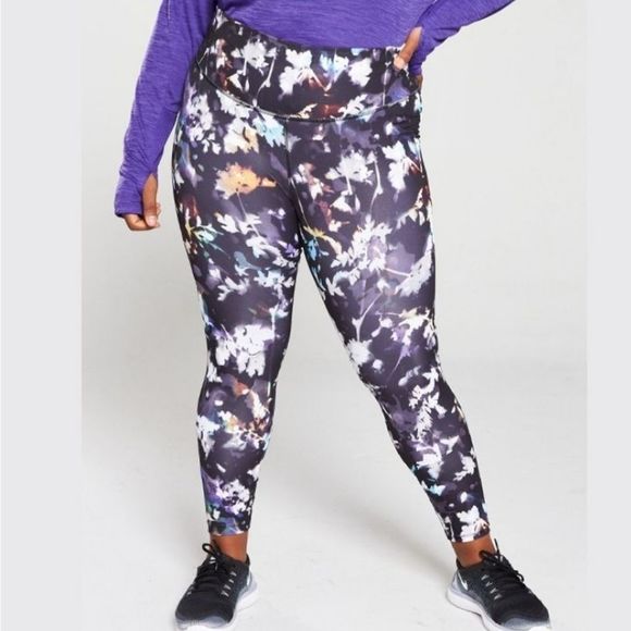 Nike the one Tight fit mid rise full length floral active workout leggings plus - Picture 6 of 9